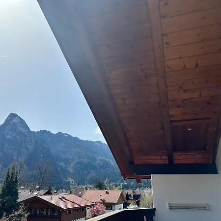 Oberammergau, Im Gemuetlichen Dachgeschoss * Oberammergau
